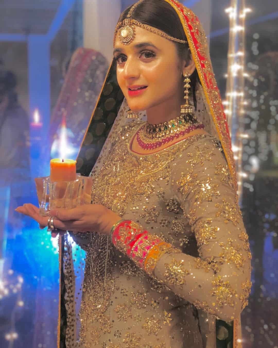Beautiful Actress Hira Mani's Latest Clicks as Bride