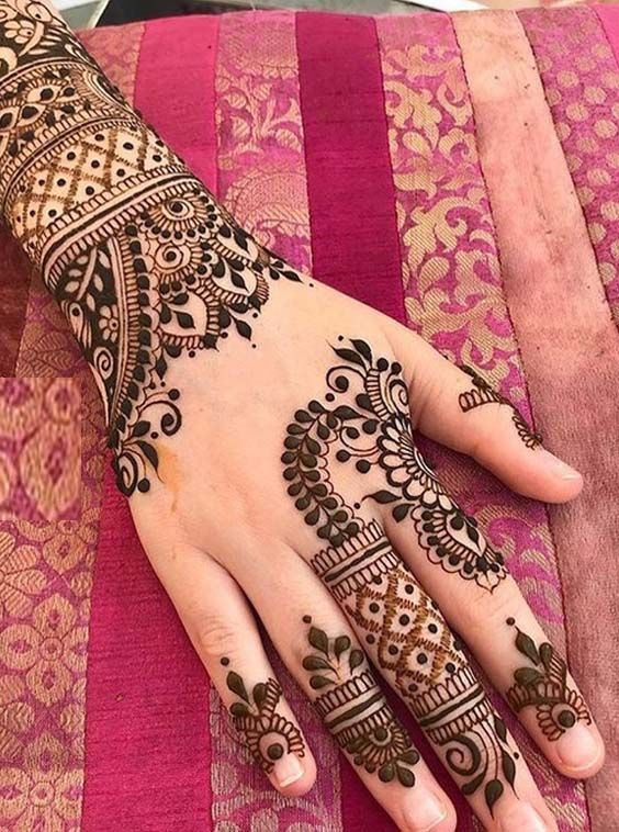 Mehndi Designs You Will Love in 2019 | Reviewit.pk