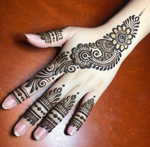 Indian Mehndi Design 24