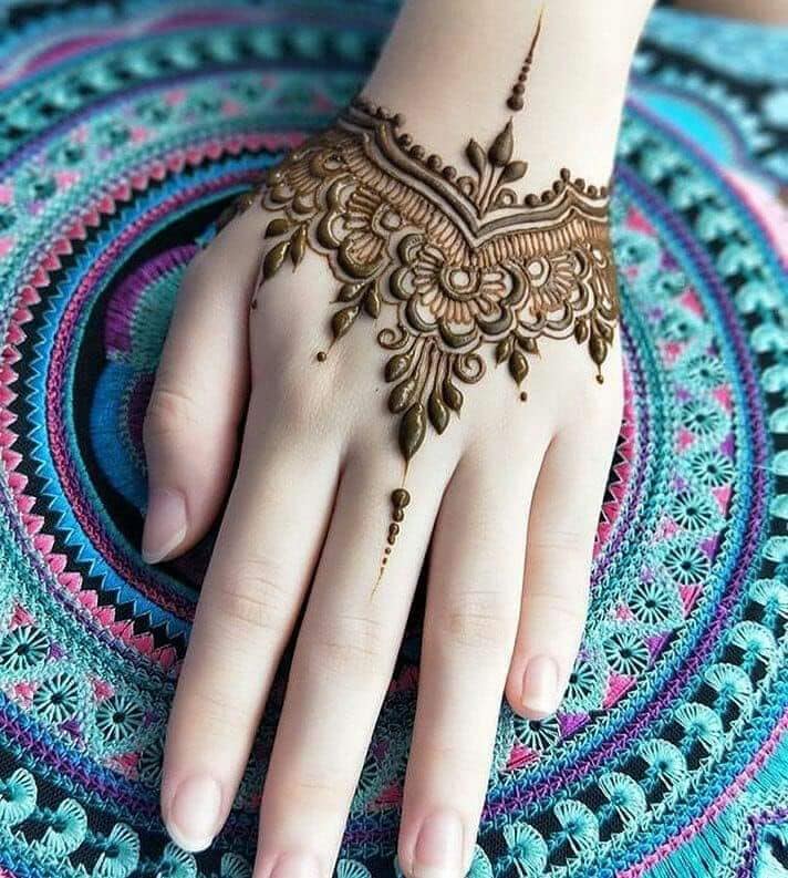 Ornamental mehndi designs 9