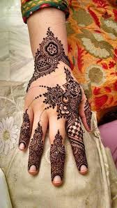 Pakistani Mehndi Design 13