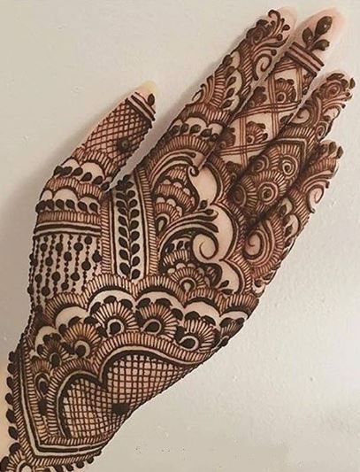 Pakistani Mehndi Design 19