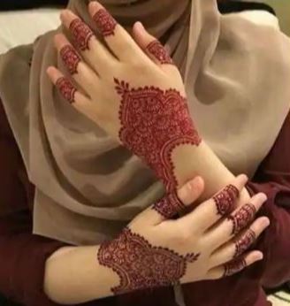 Red Mehndi Designs 7