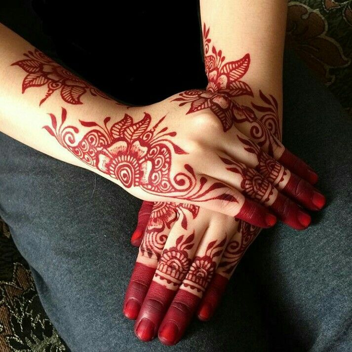 Red Mehndi Designs 8