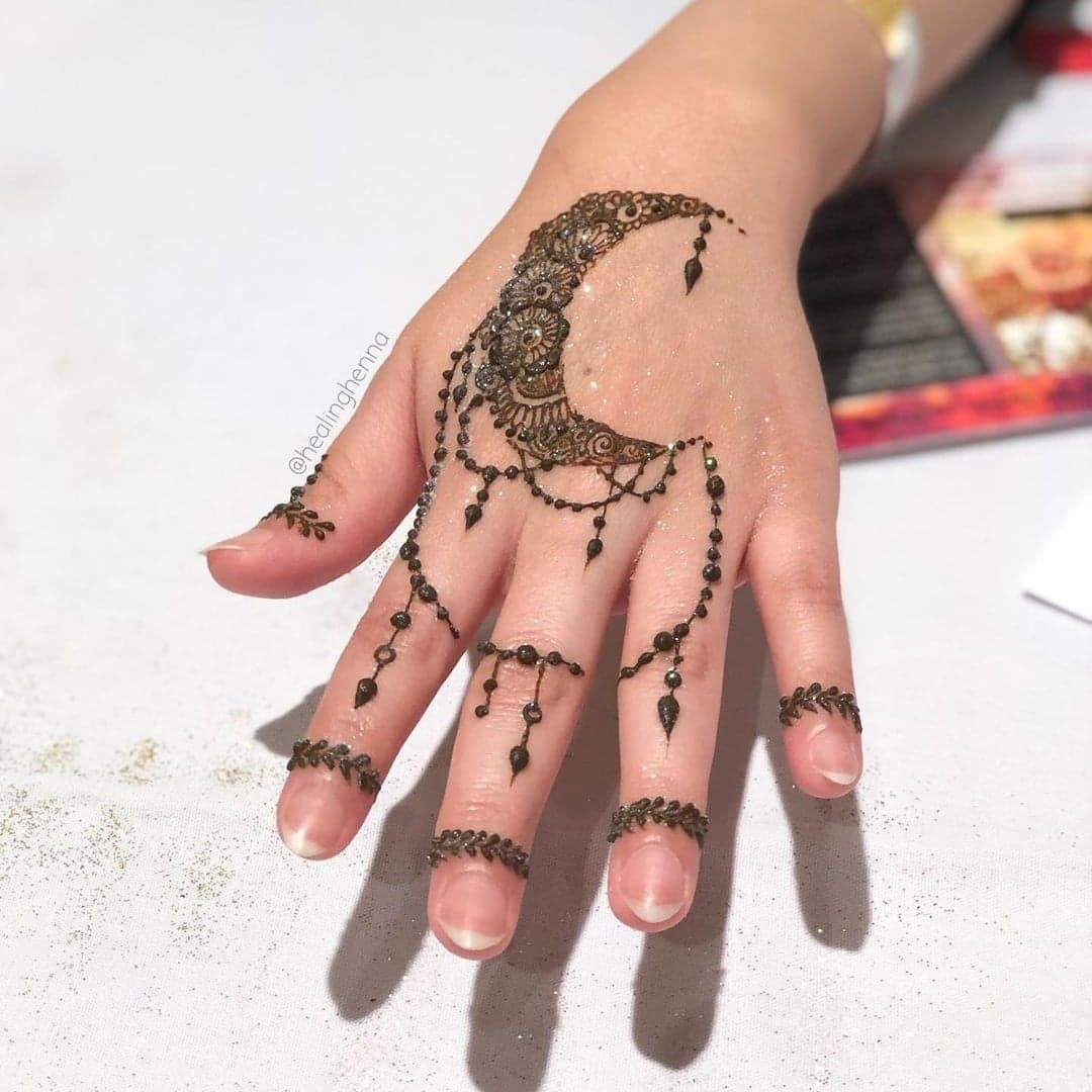 Simple Mehndi Designs 3