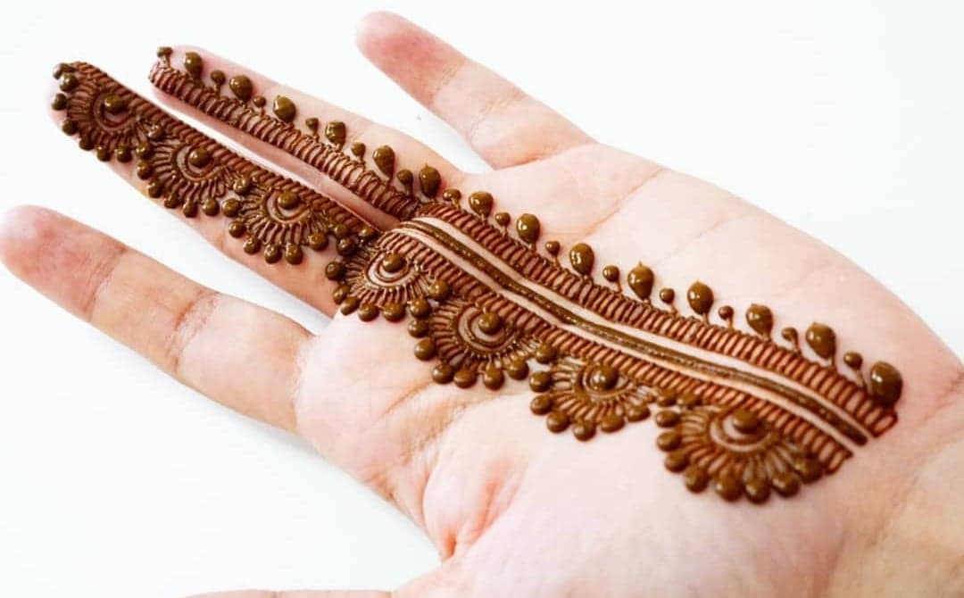 Simple Mehndi Designs 9