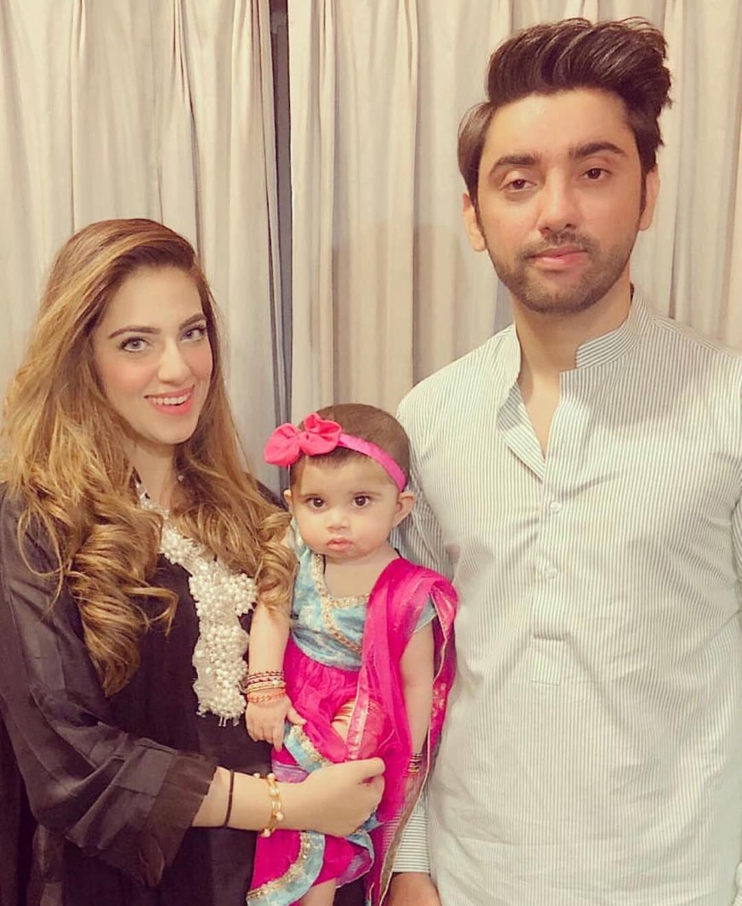 Beautiful Clicks of Singer Amanat Ali with his Wife Sarah