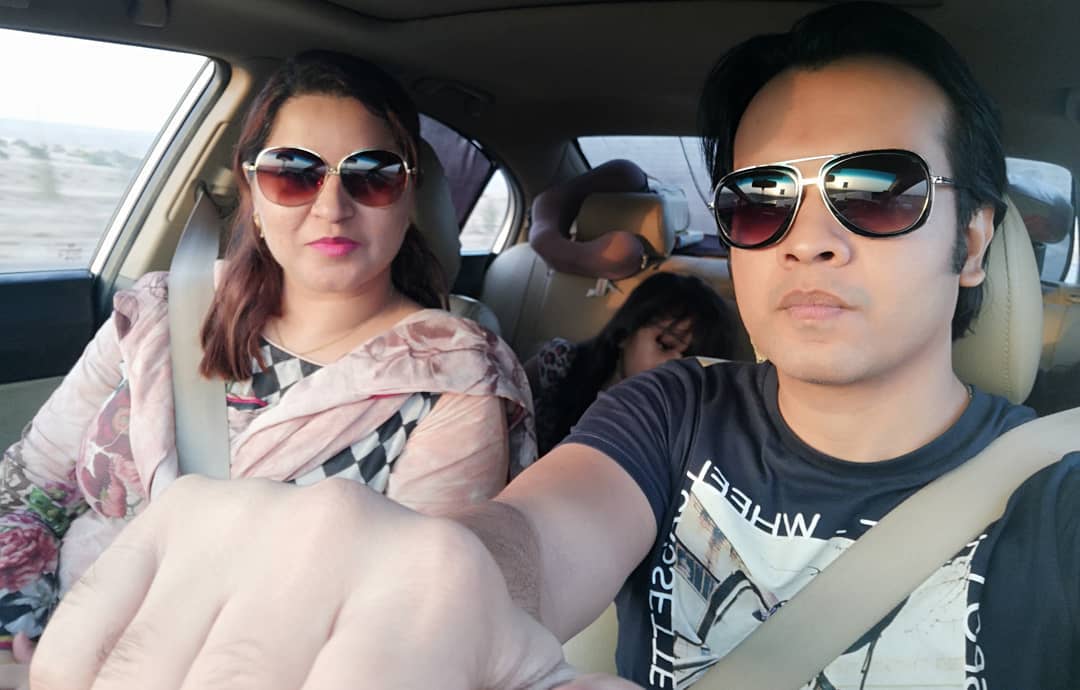 Beautiful Pictures of Actor Imran Aslam with his Family