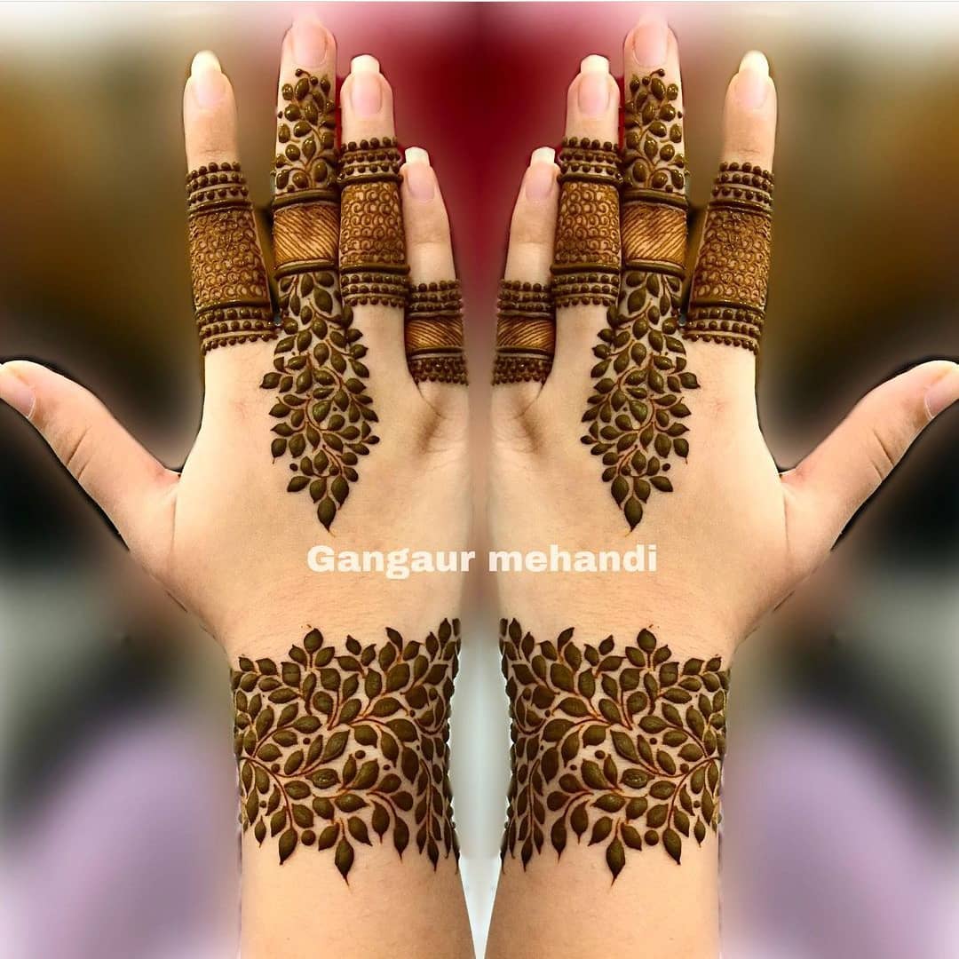 Trending Mehndi Design: तीज-त्यौहार और शादी पर लगाइए ये ट्रेंडिंग मेहंदी  डिज़ाइन, मेहंदी गहरी रचाने के टिप्स भी पढ़िए | Trending Mehndi design:  Apply this trending mehndi ...