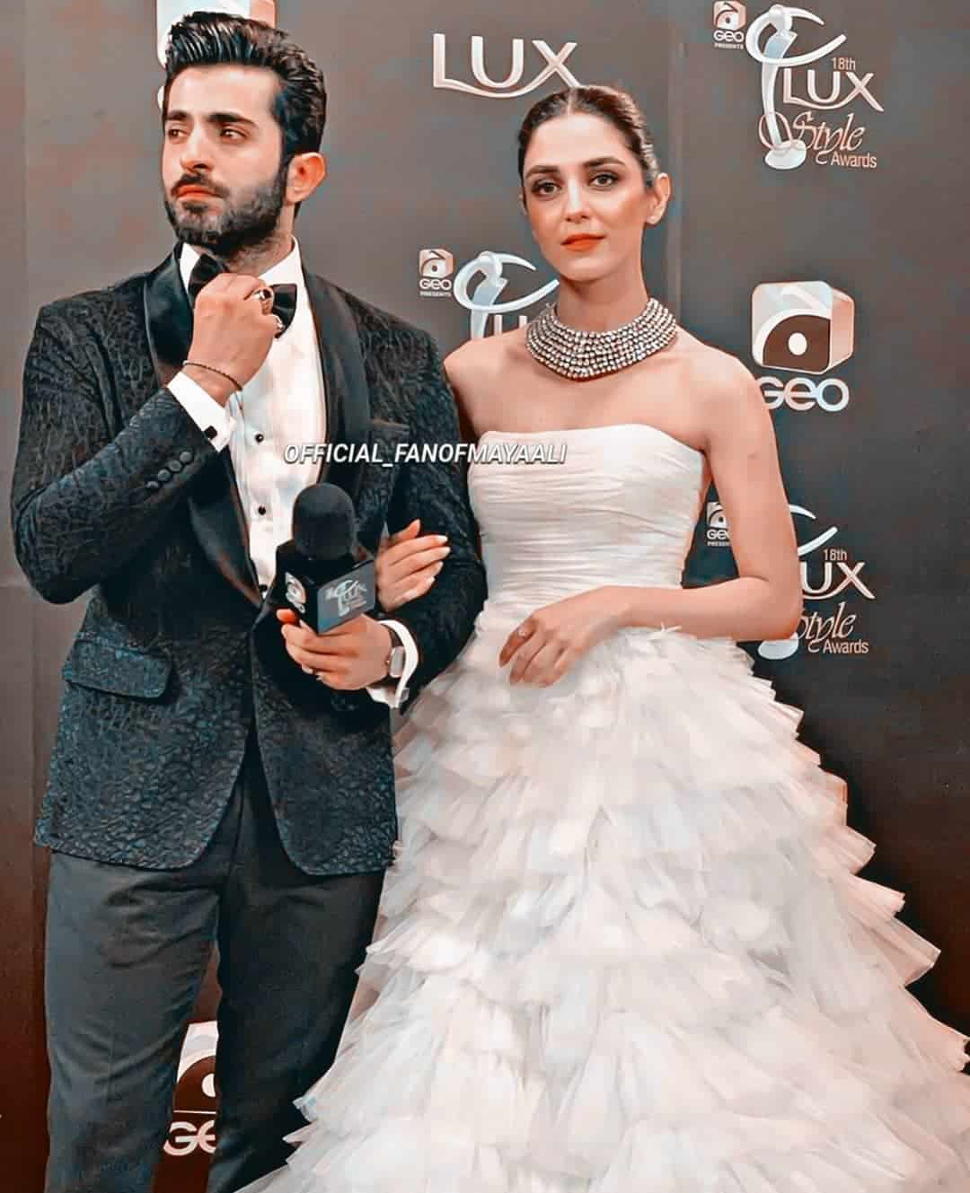 Actors Maya Ali and Sheheryar Munawar at Lux Style Awards 2019