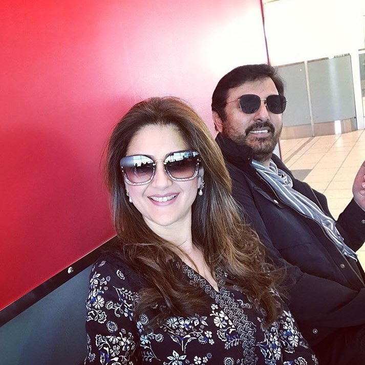 Latest Pictures of Talented Actor Nauman Ijaz with his Wife and Sons