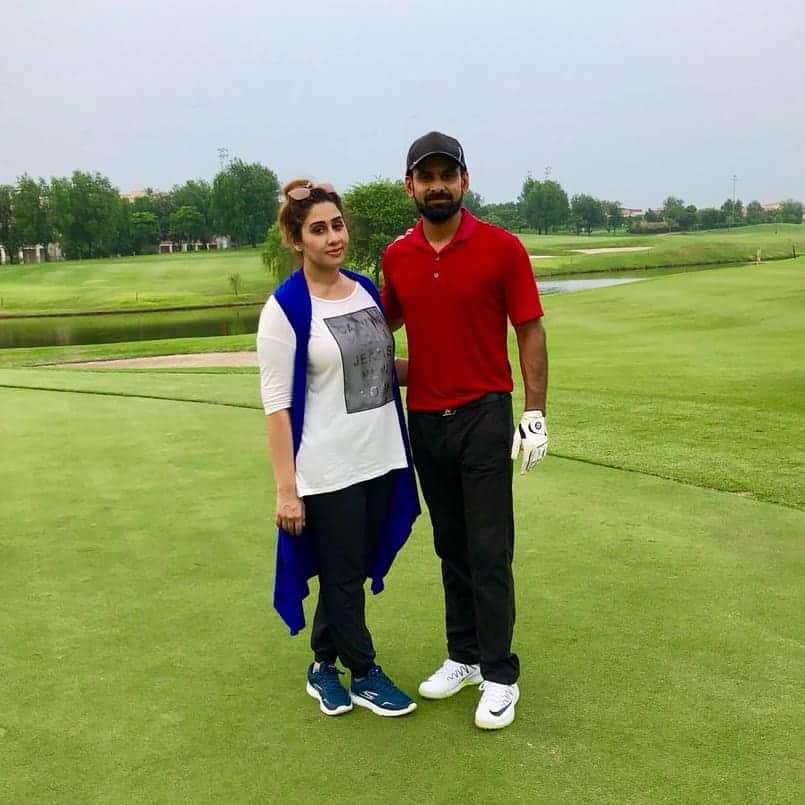 Mohammad hafeez and wife family 34