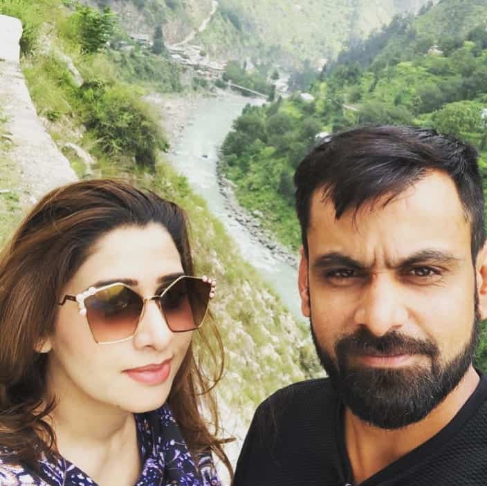 Mohammad Hafeez with His Wife and Kids (Exclusive Pictures)