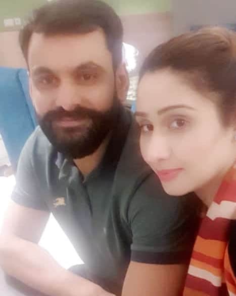 Mohammad Hafeez Wife and Family 16