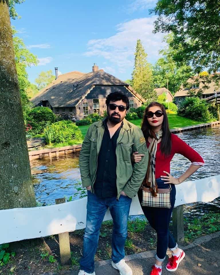 Vacation Pictures of Nida Yasir and Yasir Nawaz in Amsterdam