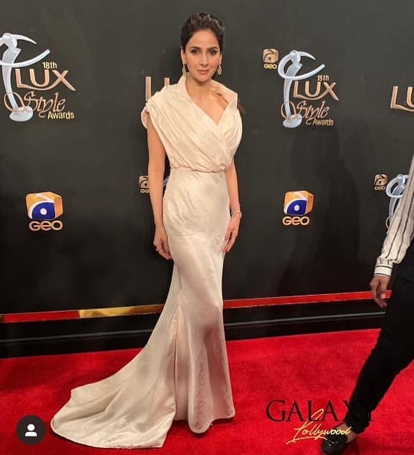 Beautiful Saba Qamar Last Night at Lux Style Awards 2019