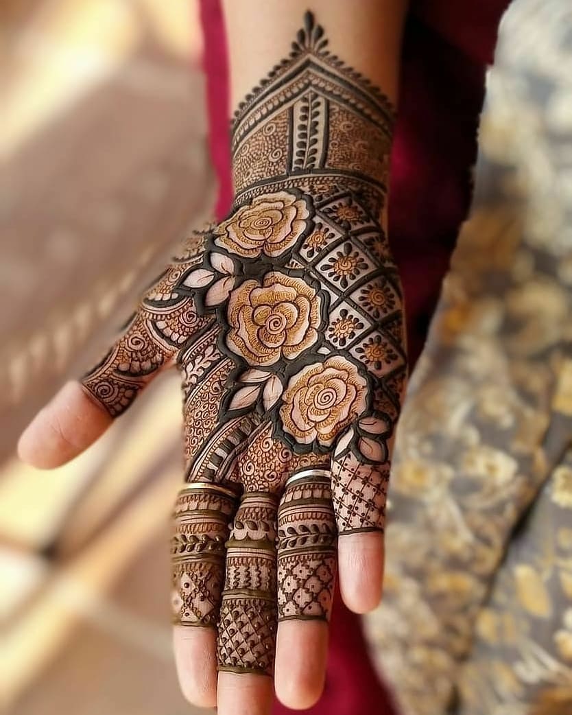 121 Simple mehndi designs for hands || Easy Henna patterns with Images | Mehndi  designs for fingers, Circle mehndi designs, Round mehndi design