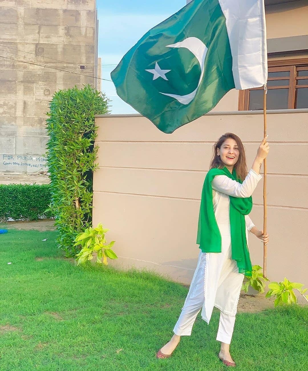 Celebrities on azadi 2019 11