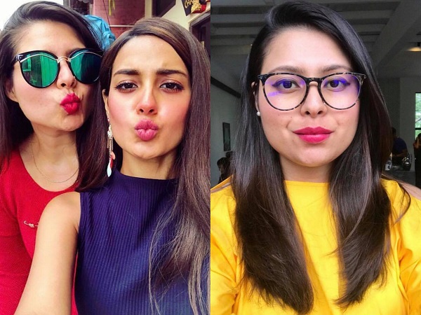 Iqra Aziz sister