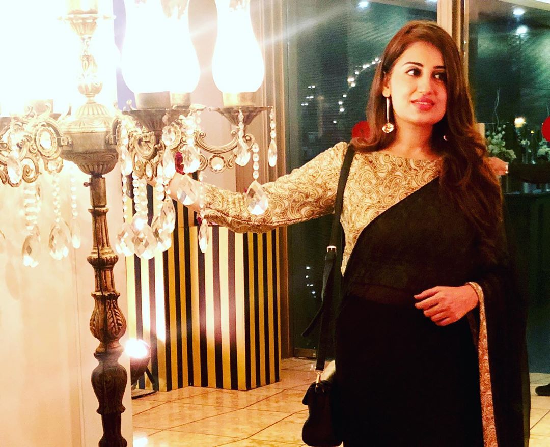 Morning Show Host Madiha Naqvi Wedding Clicks Reviewit Pk