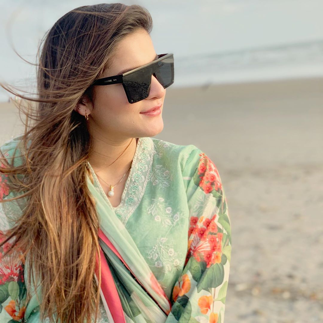 Minal Khan Aiman Khan 7