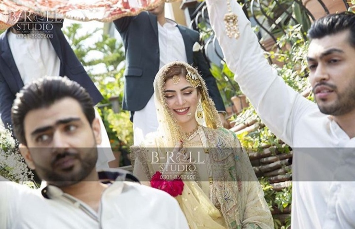 Hamza Ali Abbasi Wife Naimal Khawar - 30 Beautiful Pictures