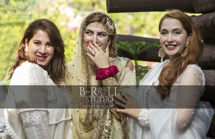 Hamza Ali Abbasi Wife Naimal Khawar - 30 Beautiful Pictures