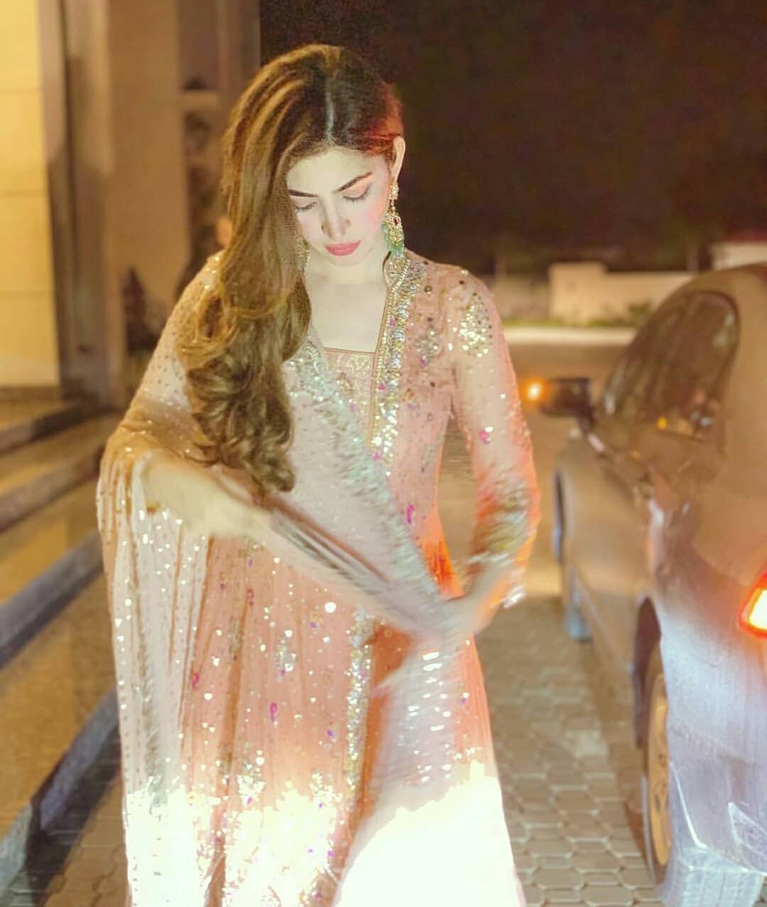 Hamza Ali Abbasi Wife Naimal Khawar - 30 Beautiful Pictures