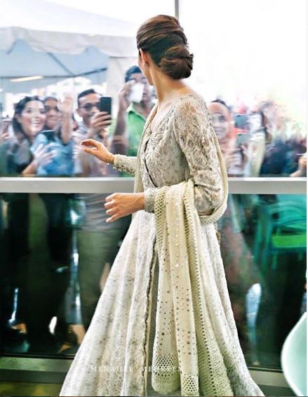 Mahira Khan exudes elegance in bridal avatar for latest fashion film -  Pakistan Observer