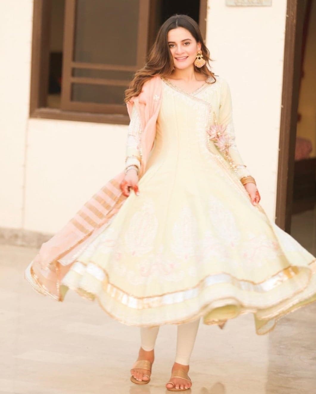 Top 10 Dresses of Aiman Khan