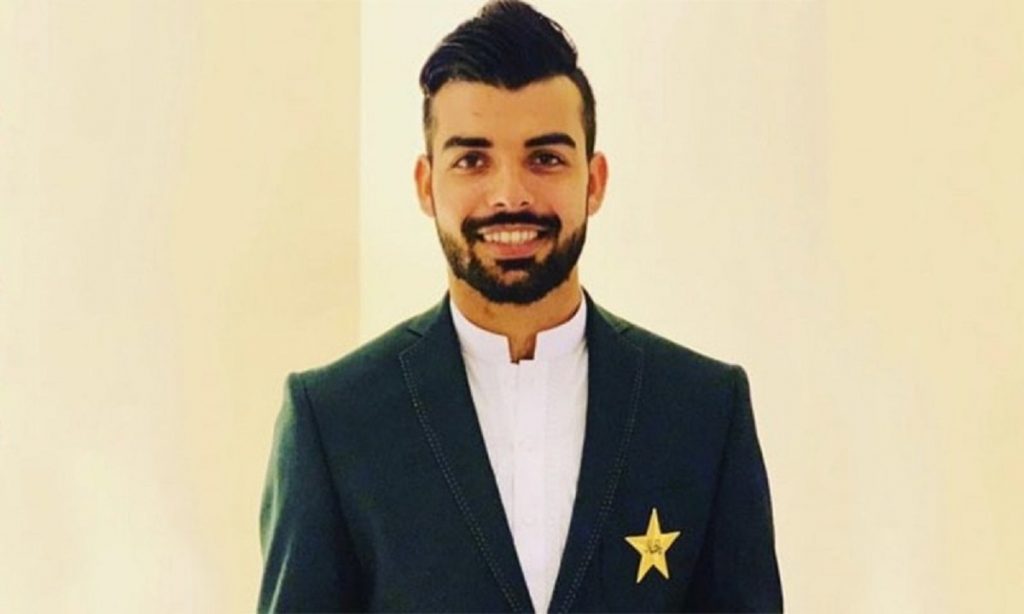 Shadab Khan Has Come Out To Help People Affected By Earthquake