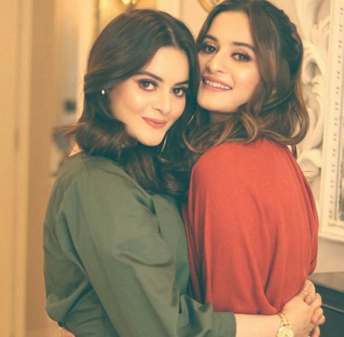 Aiman Khan or Minal Khan - Who Is The Bigger Celebrity | Reviewit.pk