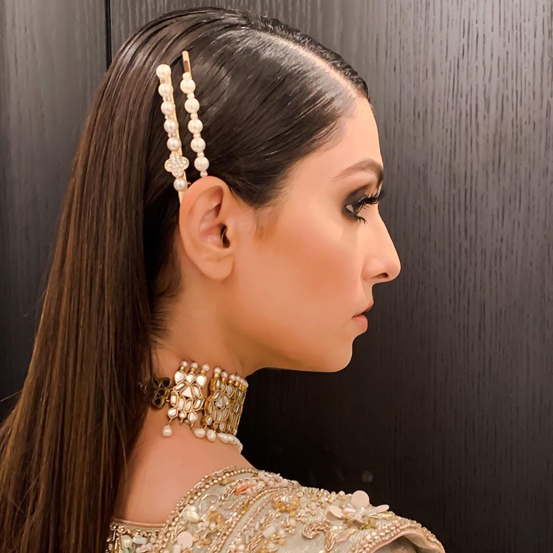 Beautiful Clicks of Ayeza Khan in Bridal Dress for PLBW 2019