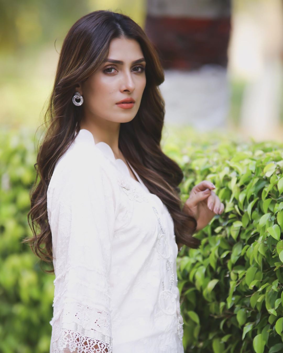 Beautiful Ayeza Khans Latest Clicks Reviewitpk 