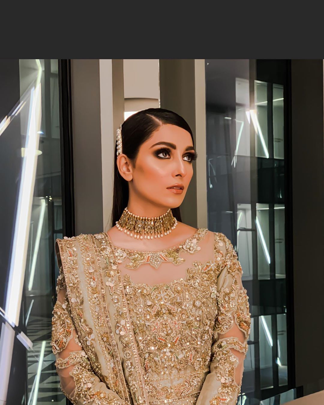 Beautiful Clicks of Ayeza Khan in Bridal Dress for PLBW 2019