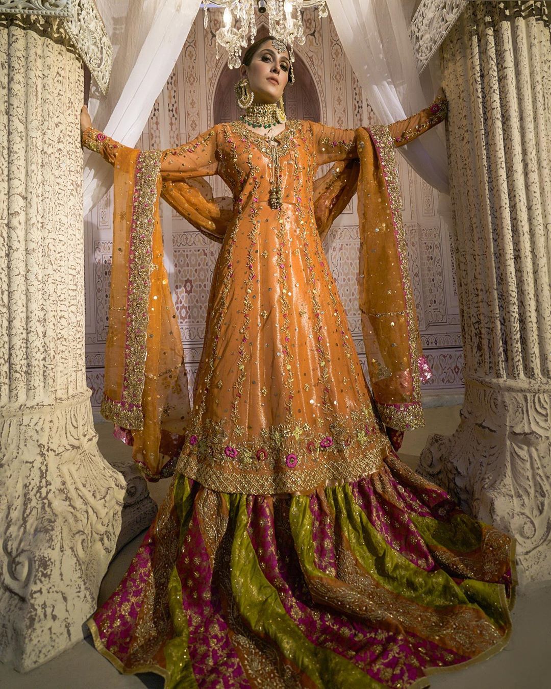 Latest Beautiful Bridal Photo Shoot of Gorgeous Actress Ayeza Khan