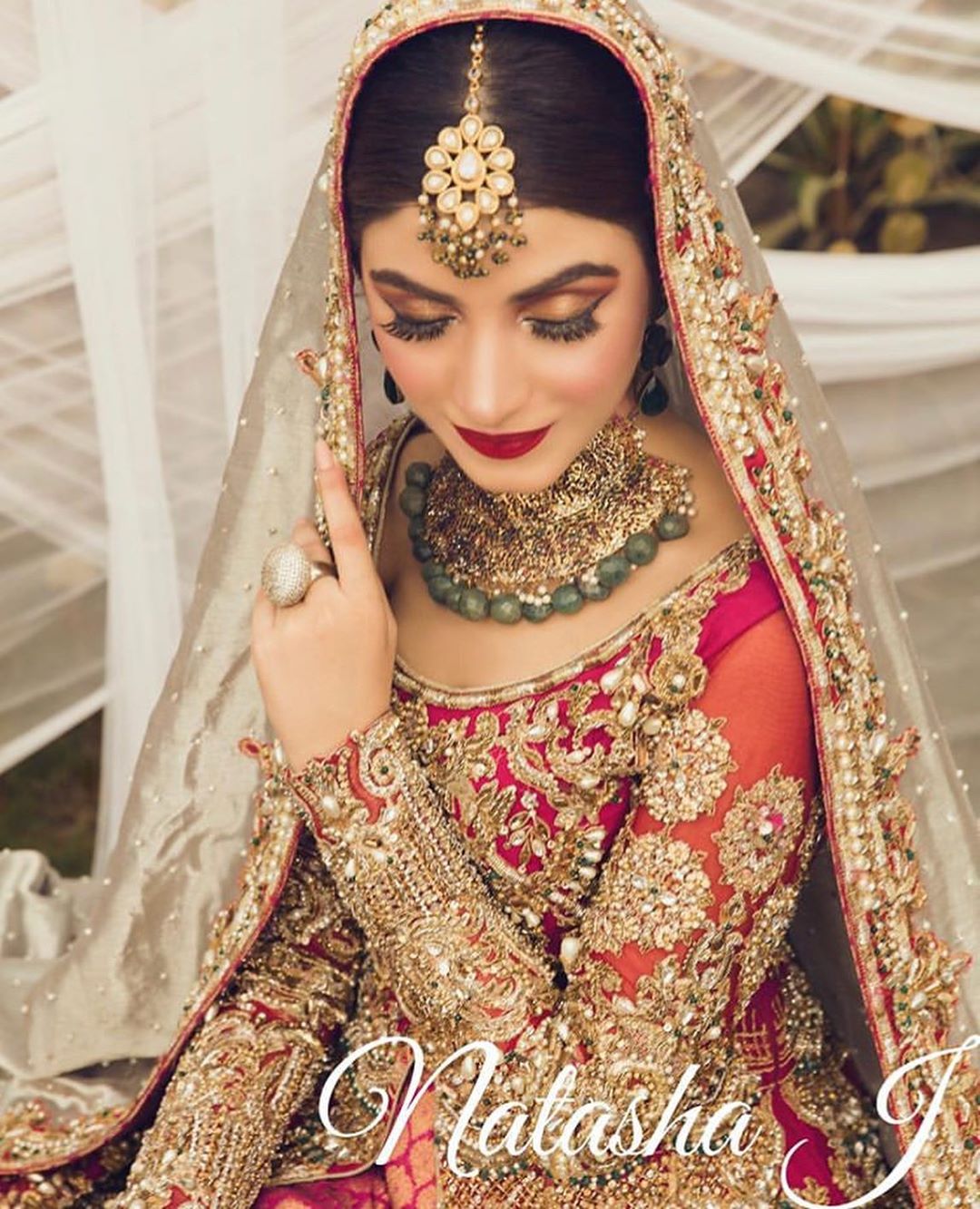 New Beautiful Bridal Photo Shoot Of Actress Kinza Hashmi Reviewitpk 