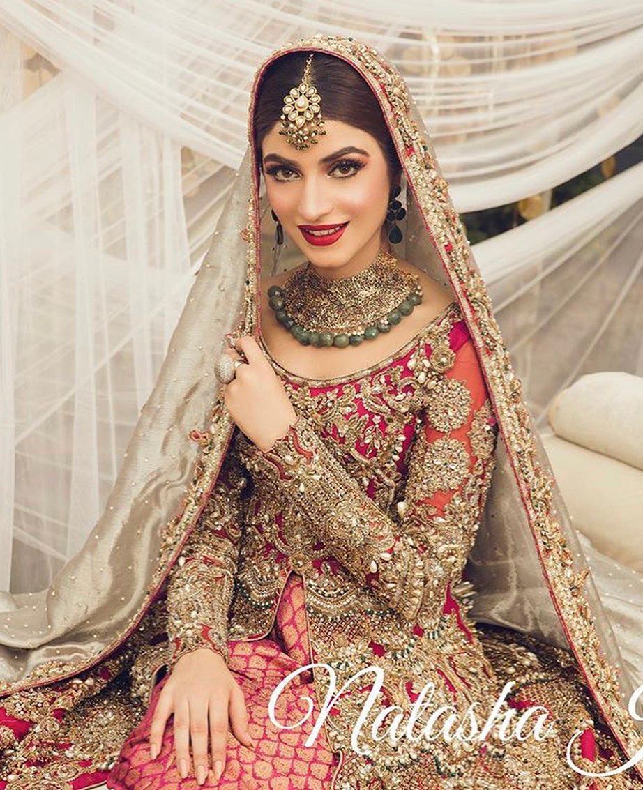 New Beautiful Bridal Photo Shoot of Actress Kinza Hashmi