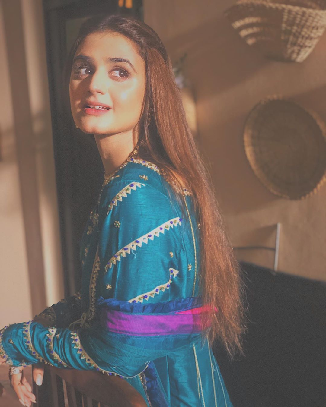 Latest Clicks of Actress Hira Mani 6