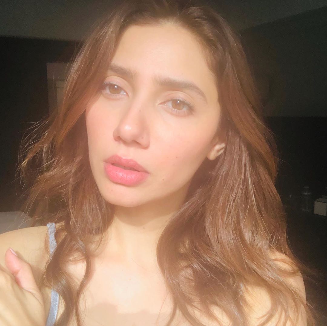 Mahira Khan dazzles as she gears up to walk for L'Oreal at Paris Fashion Week