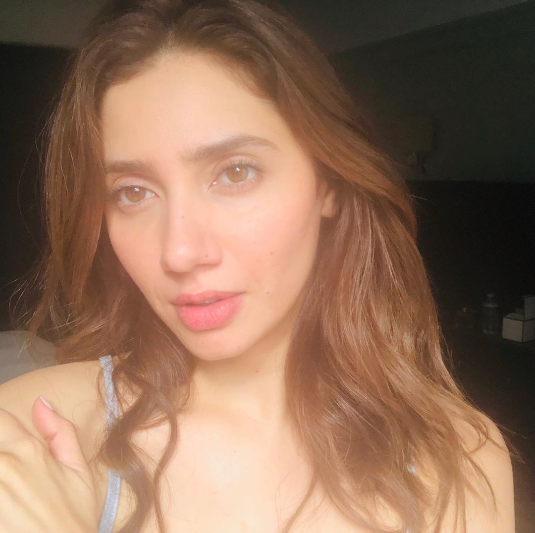 Mahira Khan dazzles as she gears up to walk for L'Oreal at Paris Fashion Week