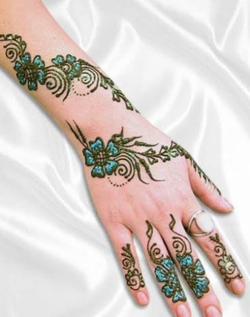 Top 50 Simple Mehndi Designs You Will Fall in Love With