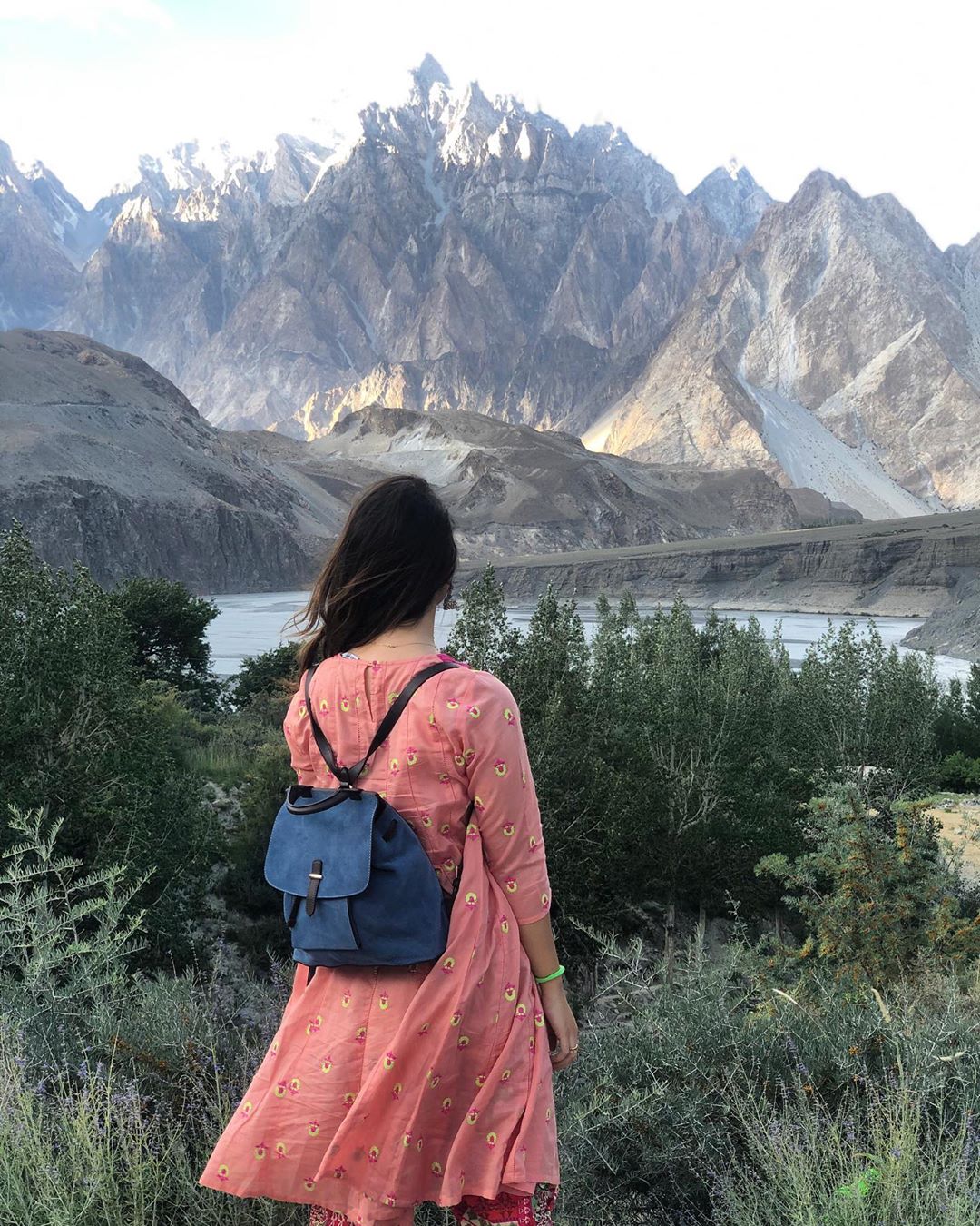 Actress Komal Aziz Latest Pictures from Northern Areas of Pakistan