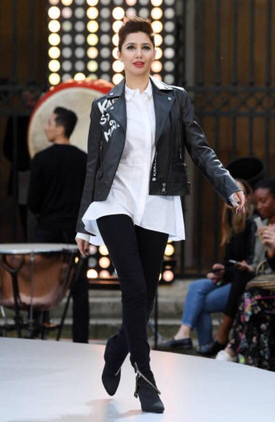 Mahira Khan Stole The Show At Paris Fashion Week Ramp