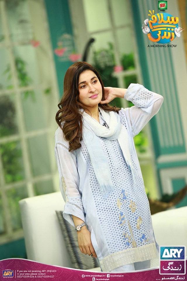 Beautiful Shaista Lodhi with her Son Shahfay in Faysal Qureshi Morning Show