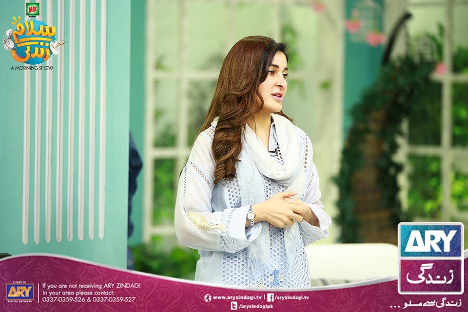 Beautiful Shaista Lodhi with her Son Shahfay in Faysal Qureshi Morning Show