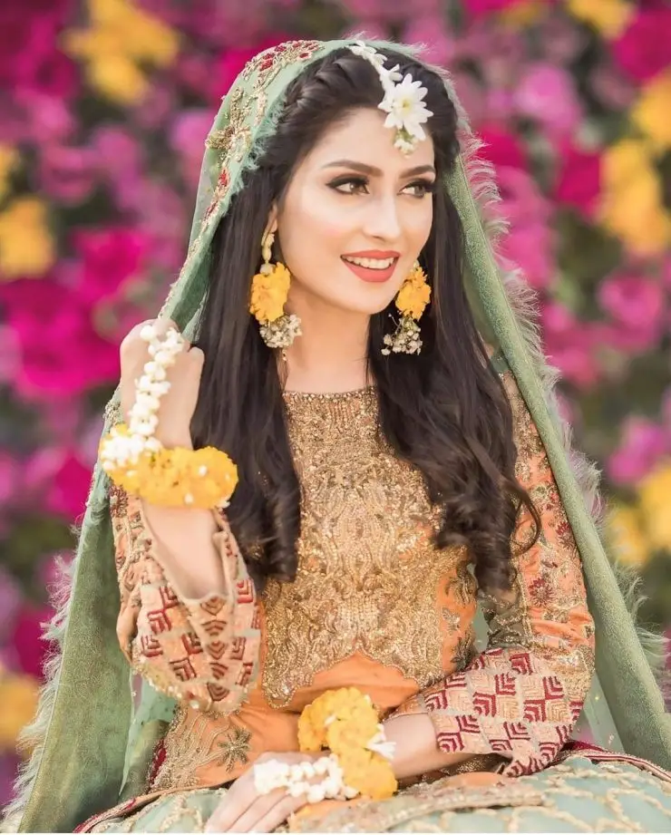 Top 10 Bridal Looks of Ayeza Khan | Reviewit.pk