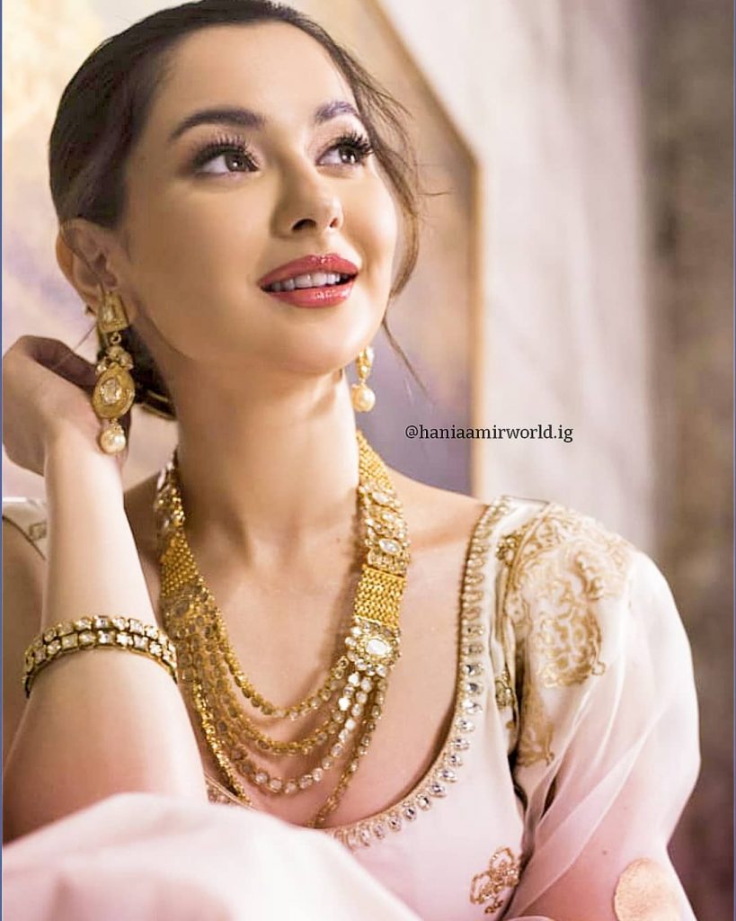 Hania Aamir Looks Breathtakingly Beautiful In White Lehnga Choli