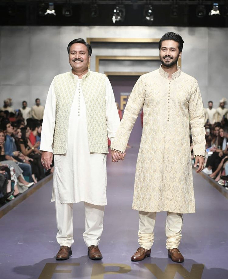 Ali Abbas Walking On The Ramp With His Dad
