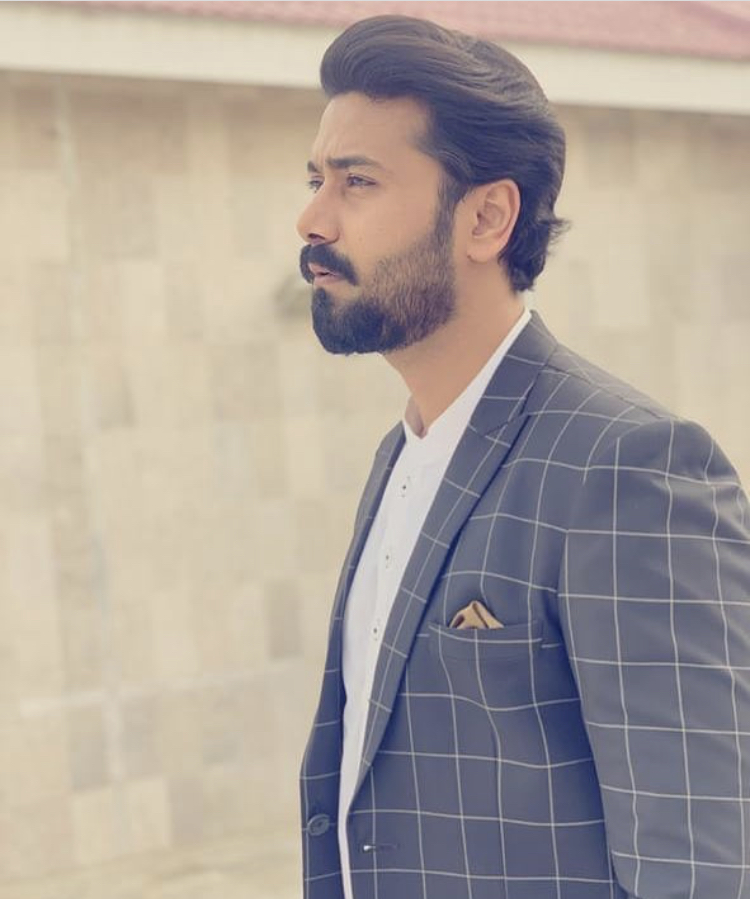 Ali Abbas Talked About His Father’s Second Marriage
